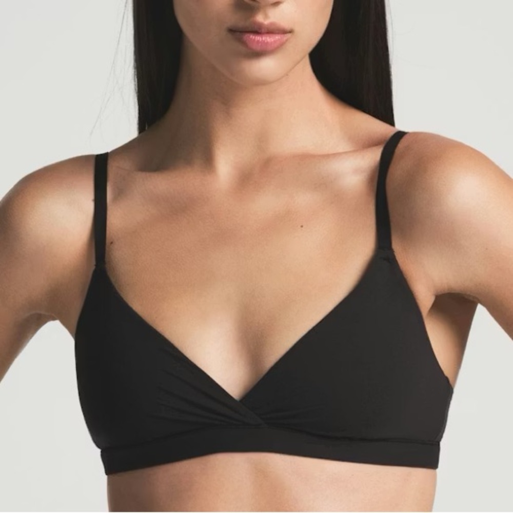 Skims Fits Everybody Crossover Bralette